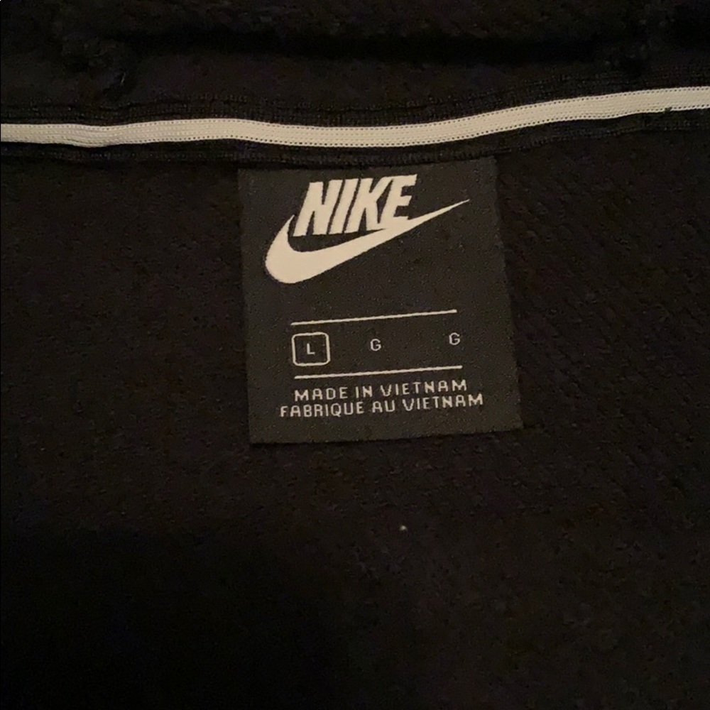 Nike Crop Hoodie - Picture 4 of 5